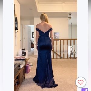 Size 2 Galina Signature dress